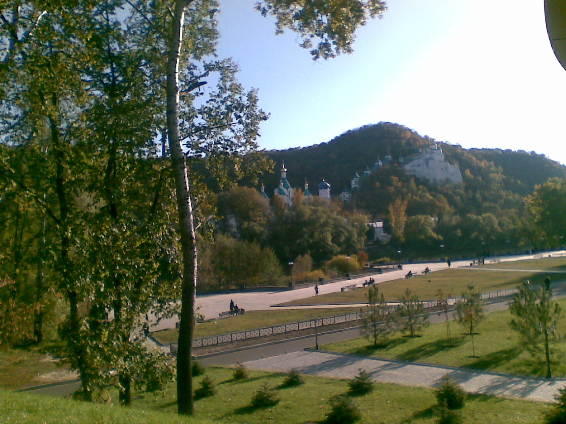 16102010(001).jpg