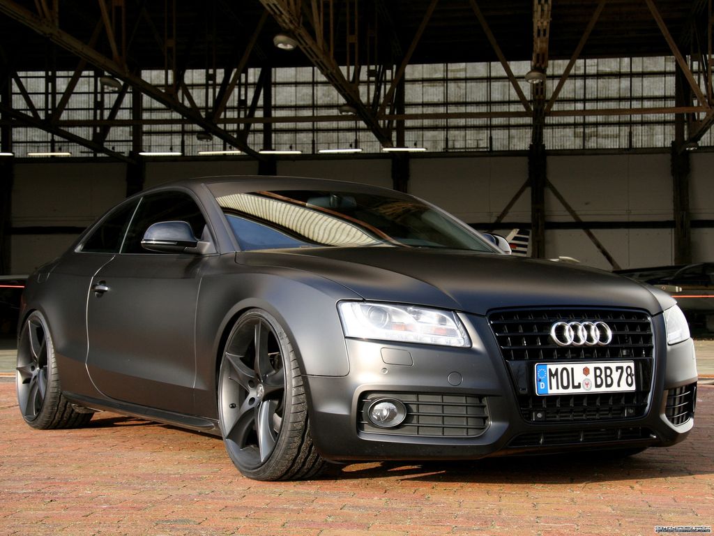 Чёрное_купе_Audi_в_тюнинге_Avus.jpg