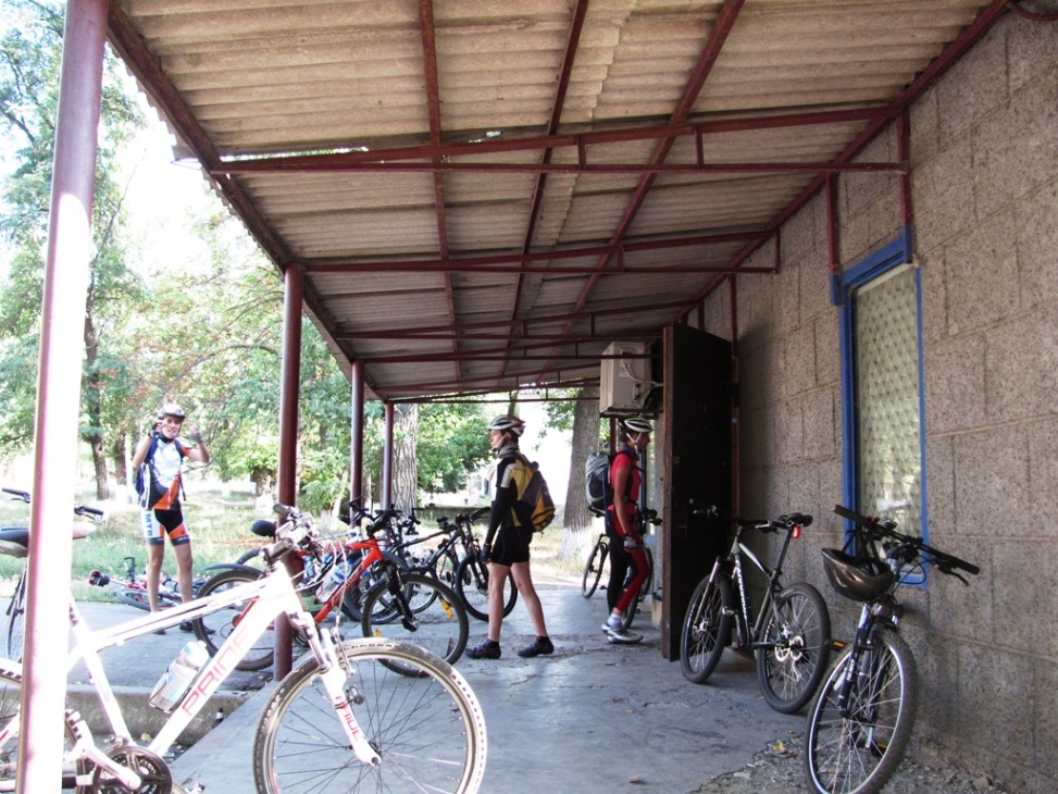 06.JPG